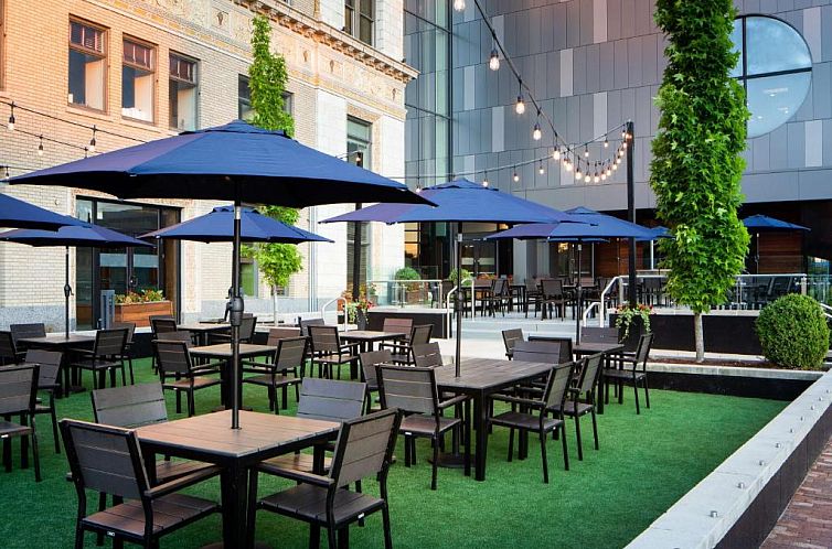 Amway Grand Plaza Hotel, Curio Collection by Hilton