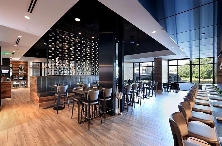 Amway Grand Plaza Hotel, Curio Collection by Hilton