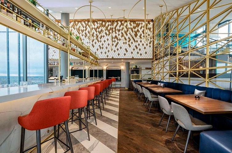Amway Grand Plaza Hotel, Curio Collection by Hilton