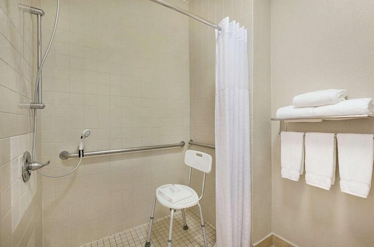 Homewood Suites by Hilton Dallas-Arlington