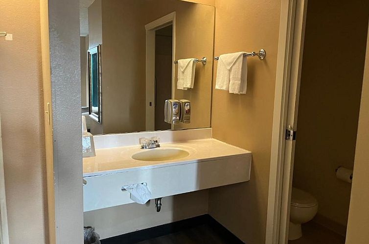 Americas Best Value Inn Kalispell