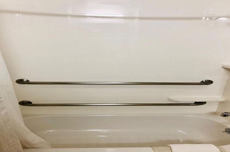 Holiday Inn Express Berkeley, an IHG Hotel