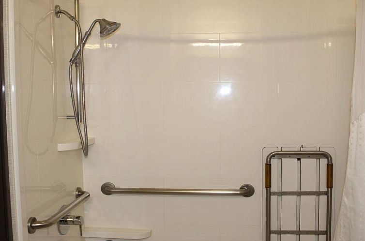 Holiday Inn Express Berkeley, an IHG Hotel