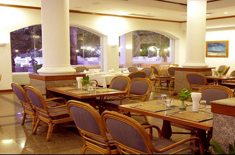 Purimas Beach Hotel & Spa
