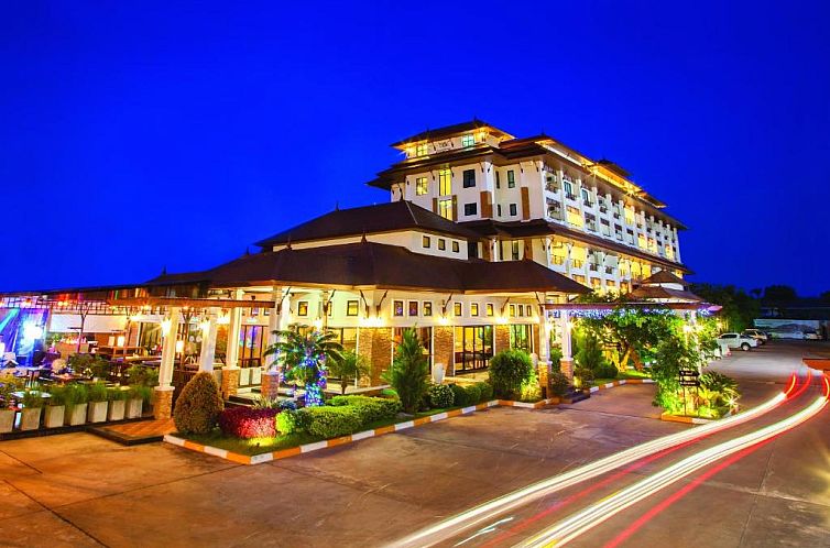 Royal Nakhara Hotel and Convention Centre