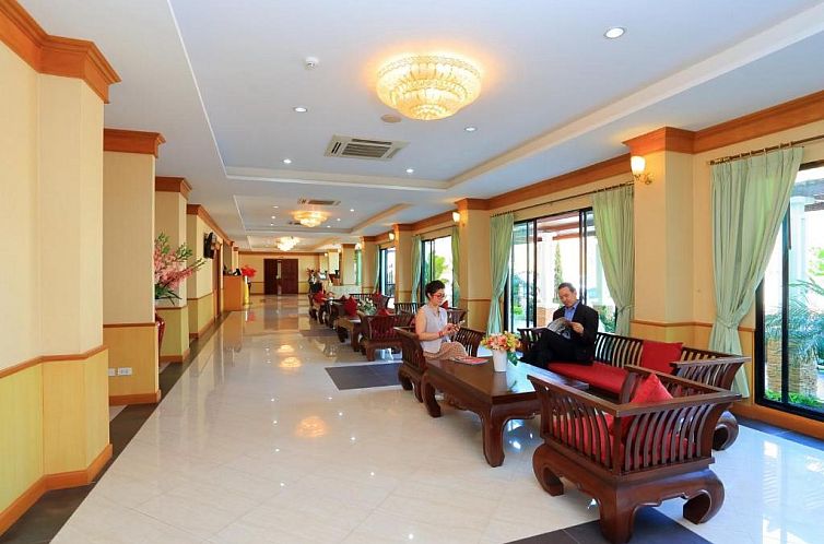 Royal Nakhara Hotel and Convention Centre