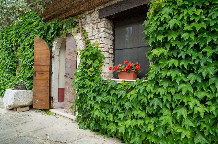 Appartement Bomba vista lago 8