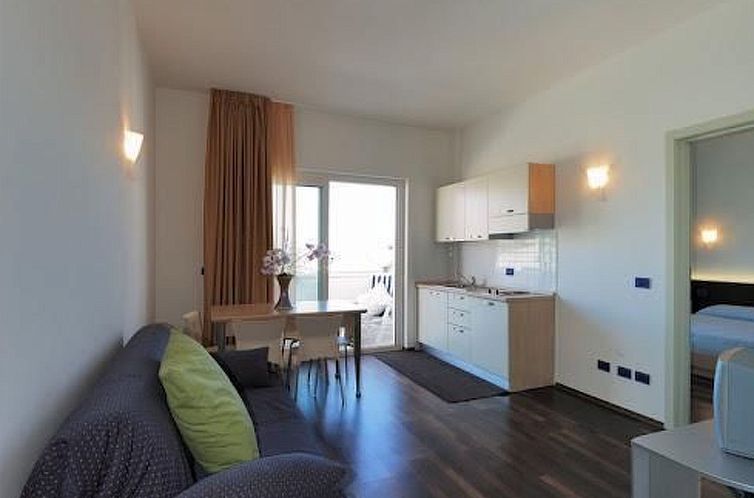 Guest house 08349103 - Apartment Abruzzo / Molise - Appartement Wohnung in Alba Adriatica mit Parkplatz