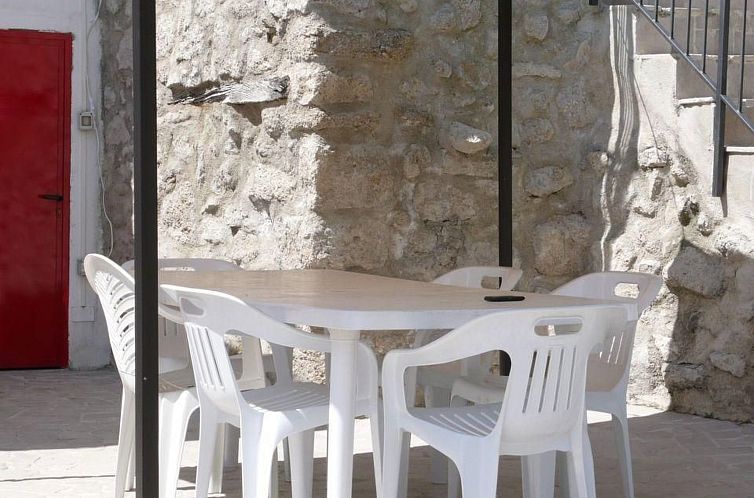 Vakantiehuis 'Elvira Basilico' mit Terrasse