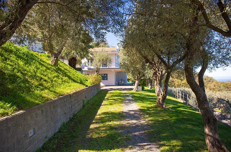 Vrijstaande woning in Capo D'orlando