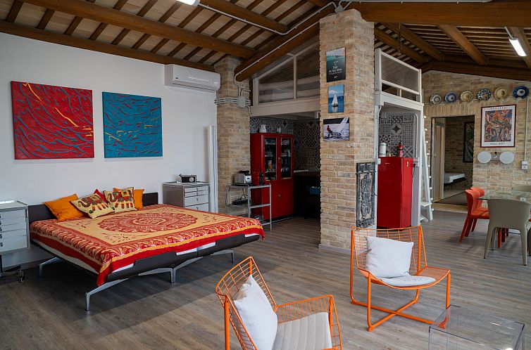 Vakantiehuis Mike's Dinghy House