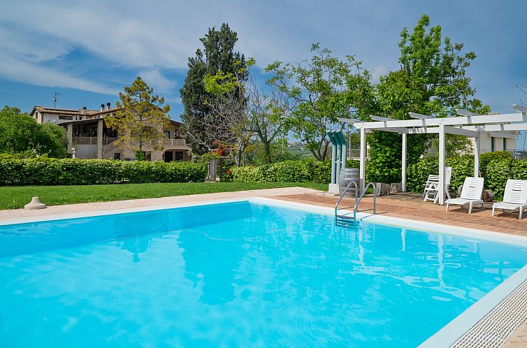 Guest house 0839318 - Apartment Abruzzo / Molise - Appartement Bilo Giallo