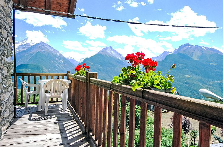 Guest house 0841304 - Apartment Aosta Valley - Appartement Grand Sarriod