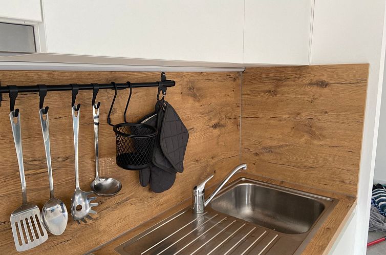 Vakantiehuis Modernes Chalet für 4 Personen in einem Waldpa