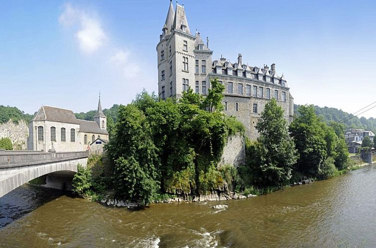 La Tanière
