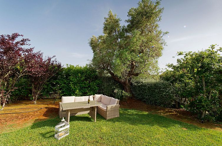 Vakantiehuis Antike Villa mit privatem Pool, Spa und türkis