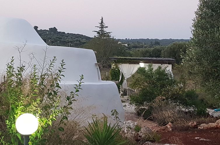 Appartement Trullo 'Vallegna' mit privatem Garten und Grill