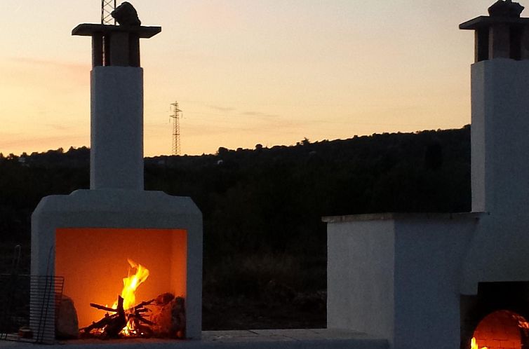 Appartement Trullo 'Vallegna' mit privatem Garten und Grill