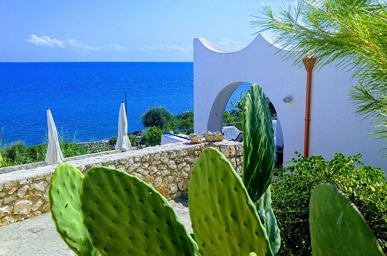 Vakantiehuis Villa Meris in Castro in Apulien