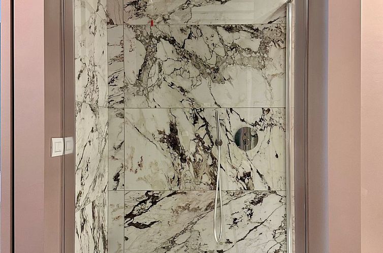 Appartement Wohnung 'App Superior' mit privatem Jacuzzi