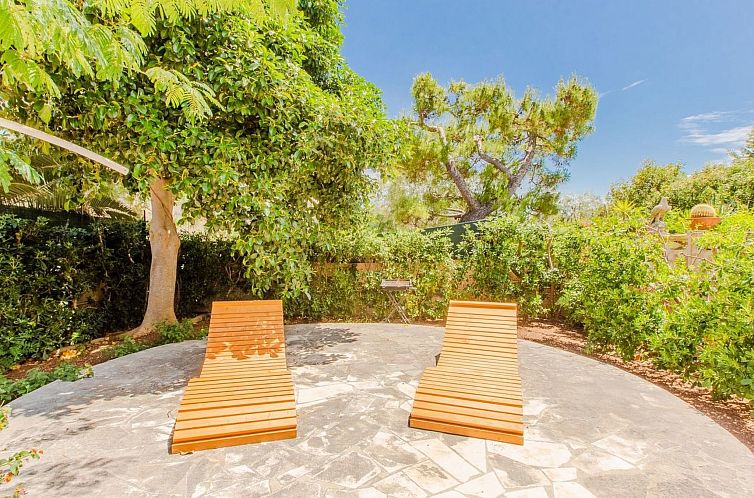 Vakantiehuis Villa 'Irene' mit Garten, Terrasse und Grill