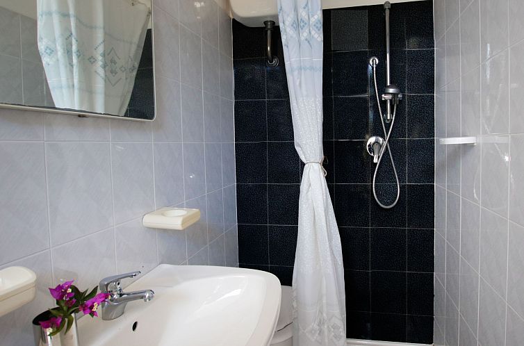 Vakantiehuis Villa 'Irene' mit Garten, Terrasse und Grill