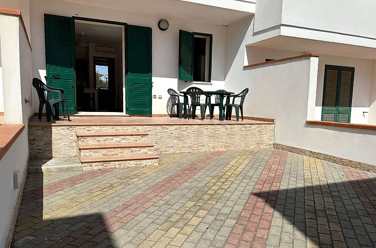 Guest house 08512014 - Apartment Apulia / Puglia - Appartement Wunderschöne Wohnung mit kostenlosem Parkplatz