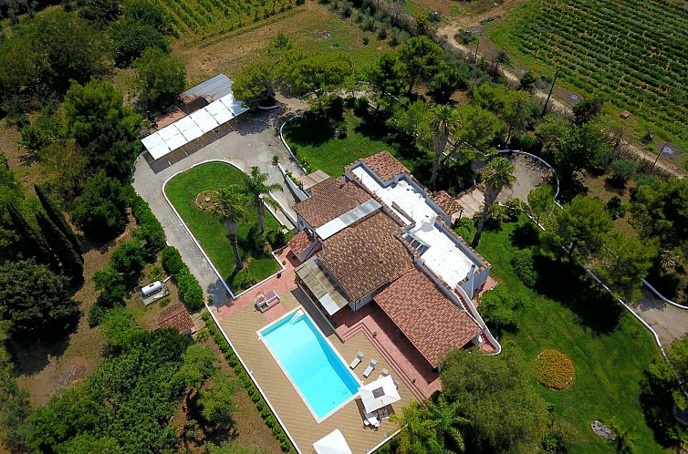 Vakantiehuis Landgut "Villa Vetti
