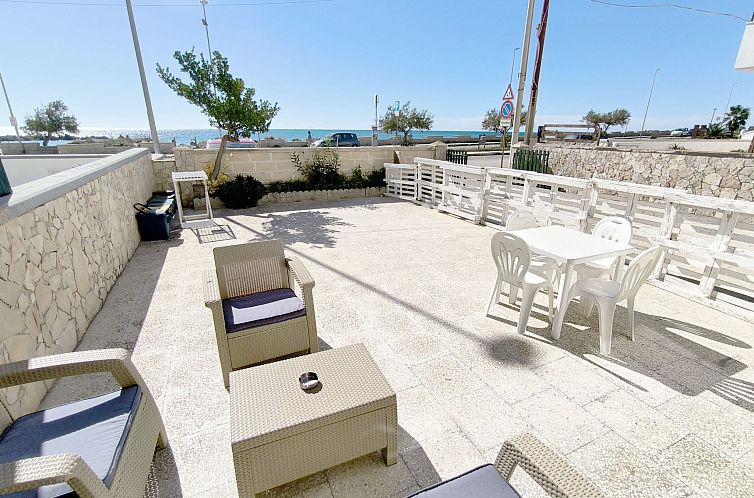 Guest house 0856001 - Apartment Apulia / Puglia - Appartement La Torre