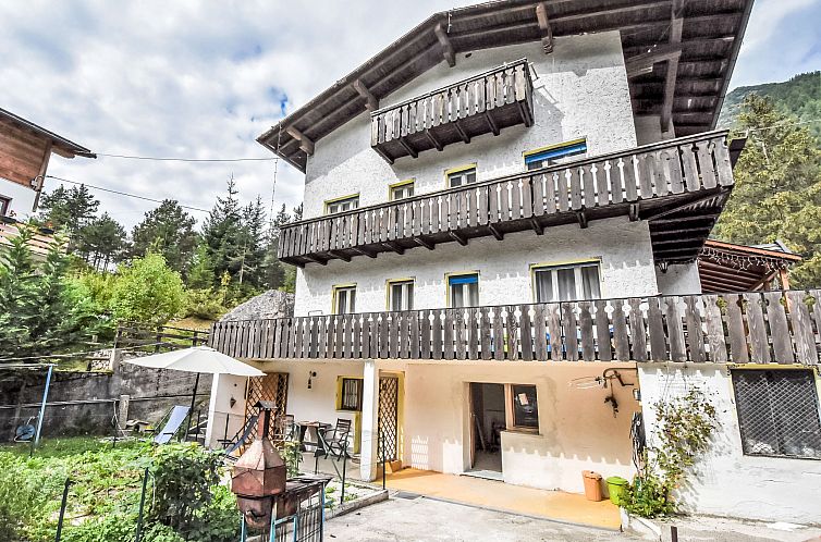 Guest house 0870317 - Apartment Dolomites - Appartement La Busa