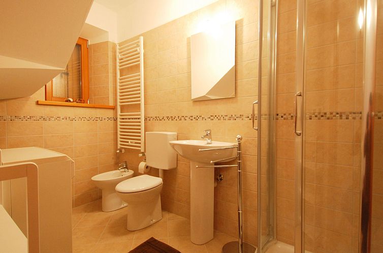 Vakantiehuis Albergo Diffuso - Cjasa Marisa