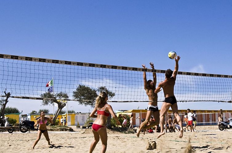 Vakantiehuis Haus in Lido Di Volano mit Terrasse, Garten und