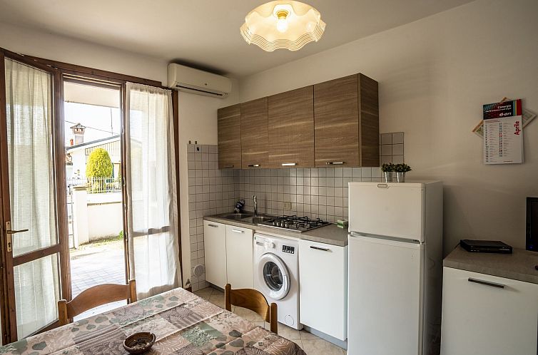 Vakantiehuis Haus in Lido Di Volano mit Terrasse, Garten und