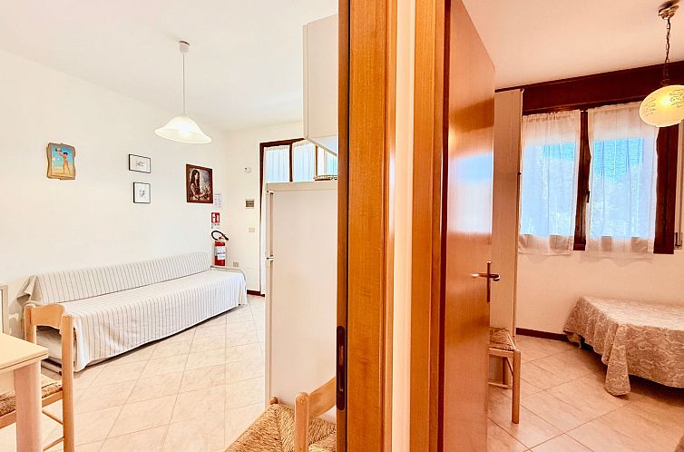 Vakantiehuis Chalet, Terrasse mit Kamin, privater Garten