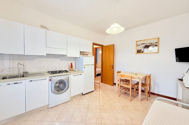 Vakantiehuis Chalet, Terrasse mit Kamin, privater Garten