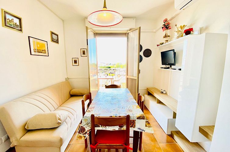 Appartement Heller Meerblick, 100 Meter vom Strand entfernt,