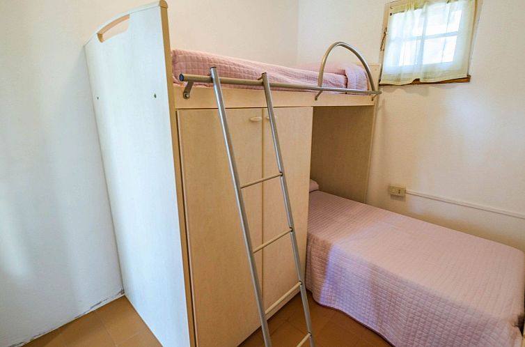 Vakantiehuis 3-Schlafzimmer-Villa mit großem Garten