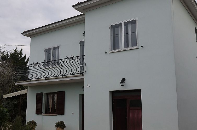 Appartement Wohnung mit Privatparkplatz