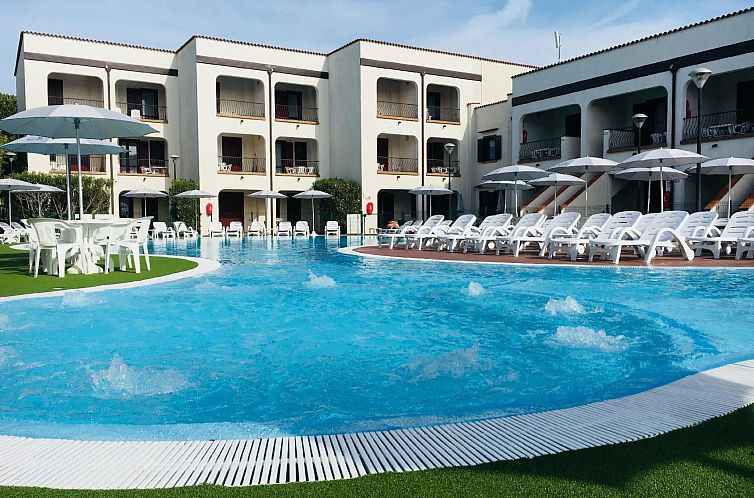 Appartement in Lido Di Spina mit Möbliertem Balkon