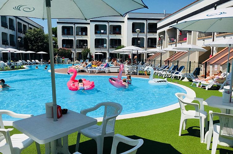 Appartement in Lido Di Spina mit Möbliertem Balkon