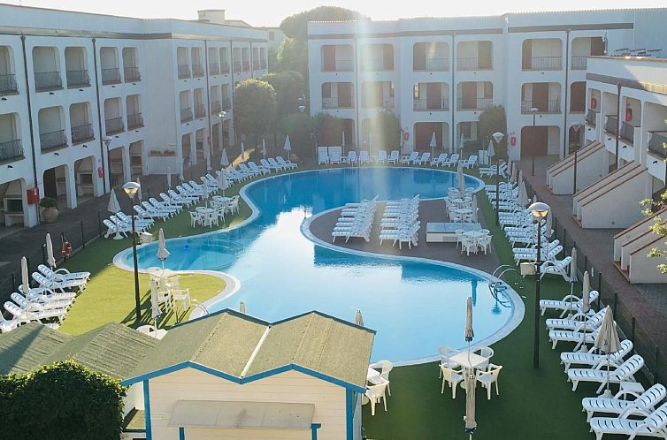 Appartement in Lido Di Spina mit Möbliertem Balkon