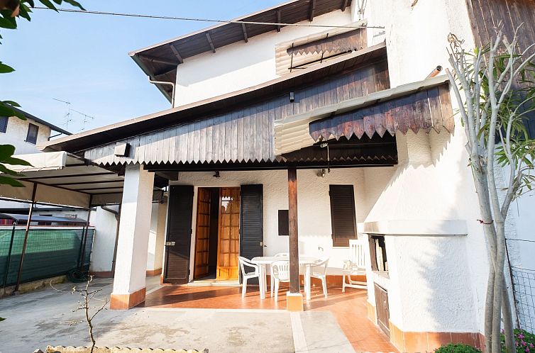 Guest house 0887703 - Holiday property Emilia Romagna - Vakantiehuis Vertikales Eckhaus mit zwei Bädern