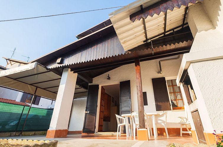 Vakantiehuis Vertikales Eckhaus mit zwei Bädern