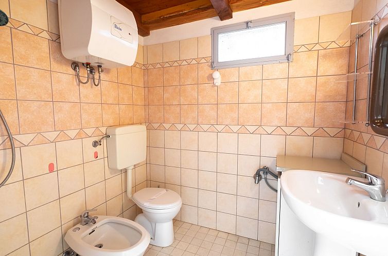 Vakantiehuis Vertikales Eckhaus mit zwei Bädern