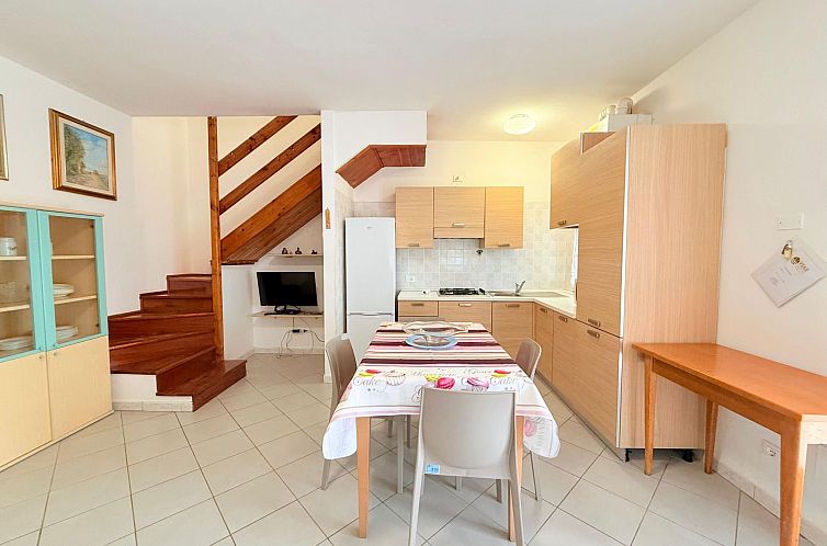 Vakantiehuis Vertikales Eckhaus mit zwei Bädern