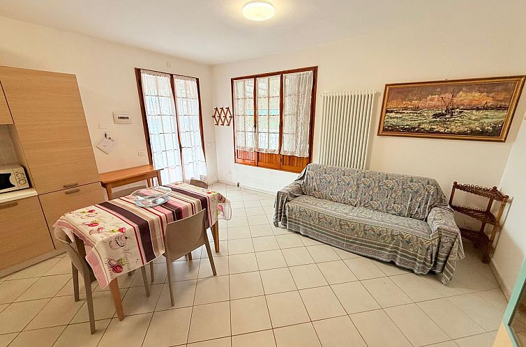 Vakantiehuis Vertikales Eckhaus mit zwei Bädern