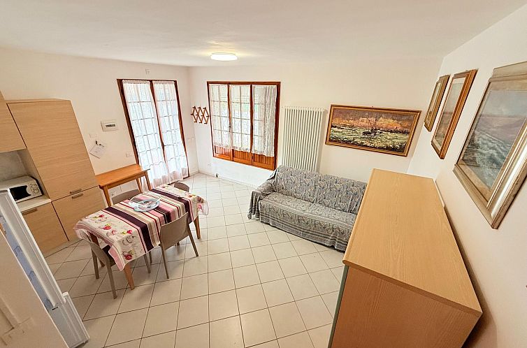 Vakantiehuis Vertikales Eckhaus mit zwei Bädern