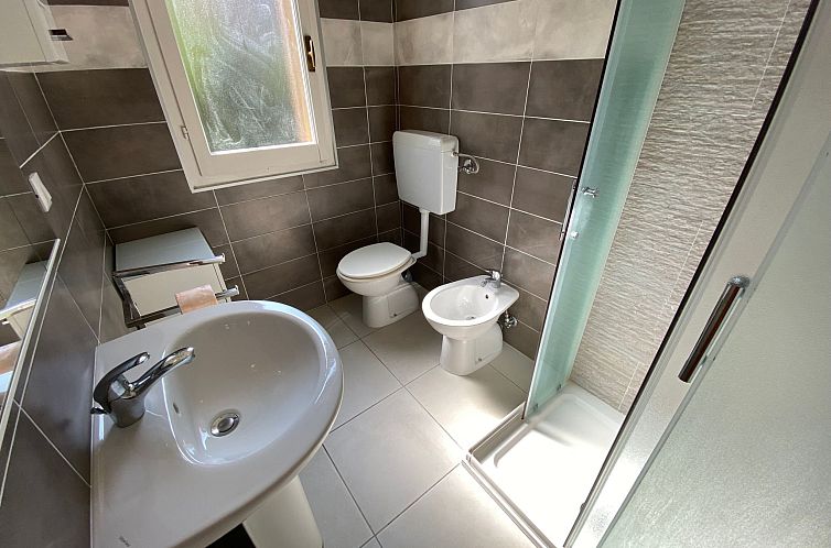 Vakantiehuis Komfortables Haus im Erdgeschoss, privater Gart