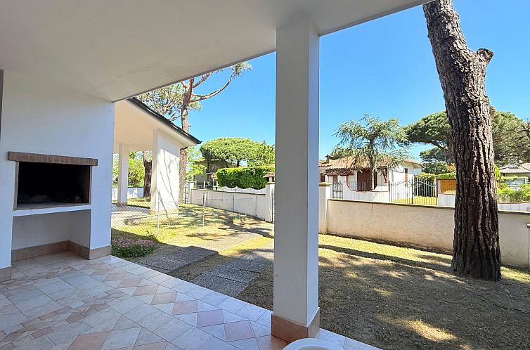 Vakantiehuis 3-Zimmer-Villa, Erdgeschoss, 2 Gärten, Klima