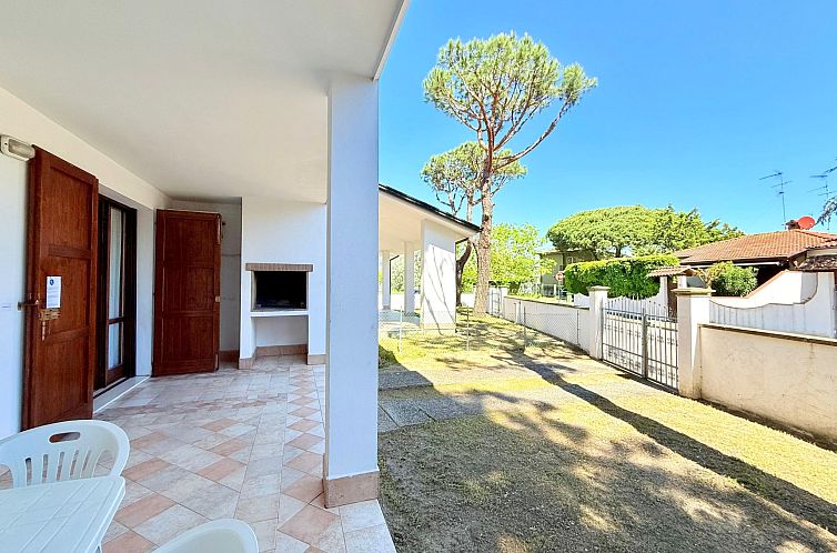 Vakantiehuis 3-Zimmer-Villa, Erdgeschoss, 2 Gärten, Klima